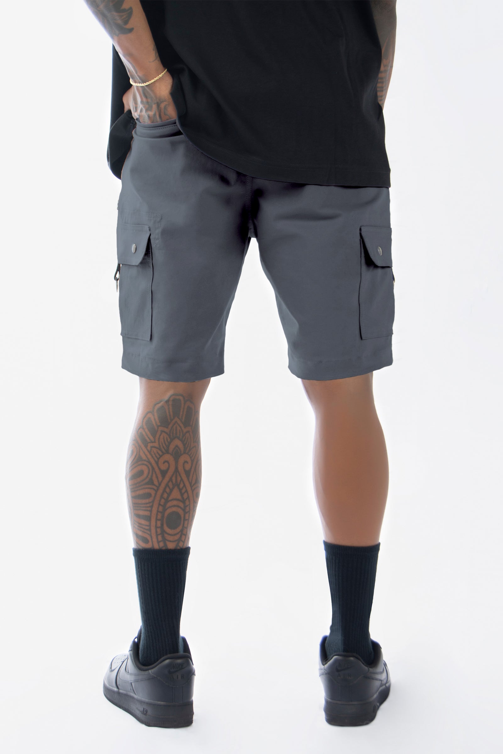 Short Cargo Xpand – Classic Fit, Deep Grey